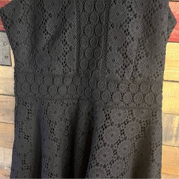 Charter Club Black Crochet Dress Size Medium Petite - Picture 9 of 12